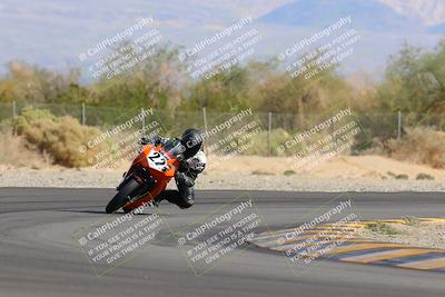 media/Nov-05-2022-SoCal Trackdays (Sat) [[f8d9b725ab]]/Turn 2 (1120am)/